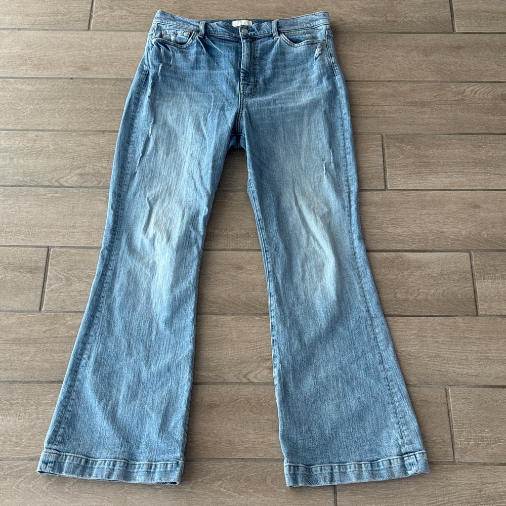 7 For All Mankind Ultra High Rise Dojo Jeans Size: 32